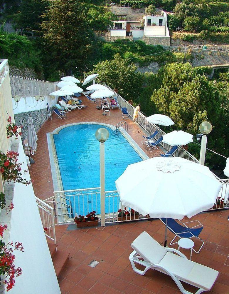 Hotel Zi'Ntonio Scala Exteriér fotografie